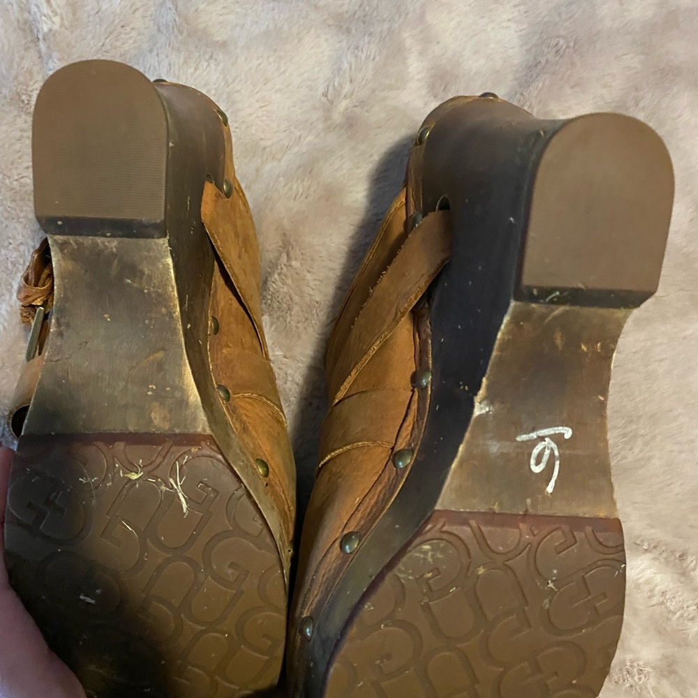 Ugg clog - Picture 6 of 8